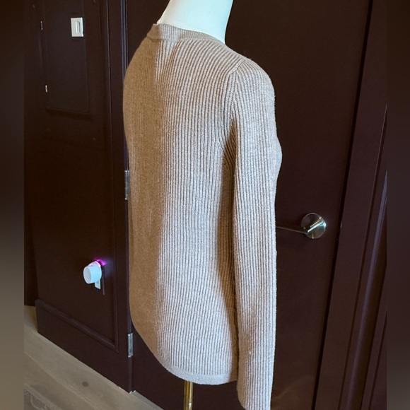 Tahari Button Down Cardigan - Picture 2 of 4